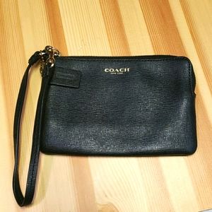 Small Coach Black Zip Wristlet